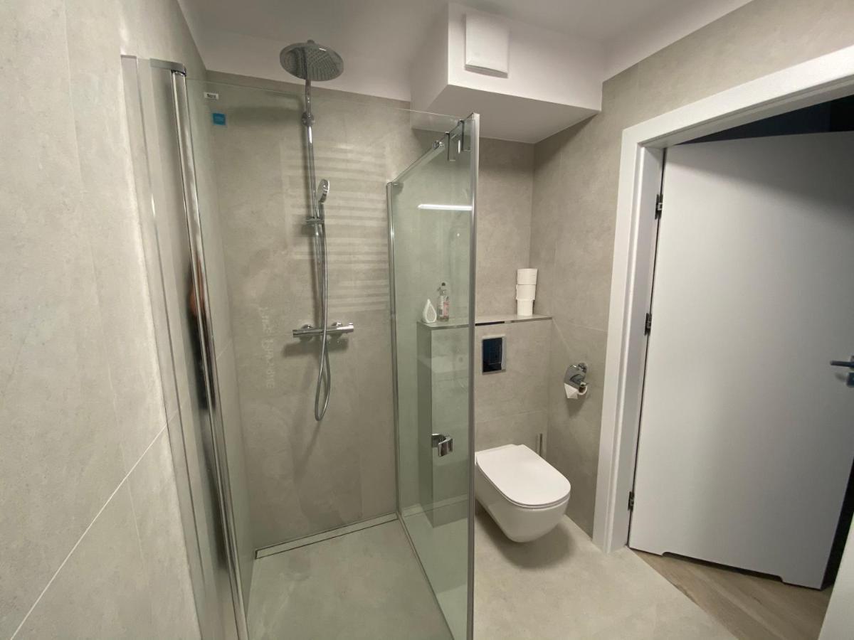 Rodzinny Apartament Platany Centrum Kołobrzeg Esterno foto