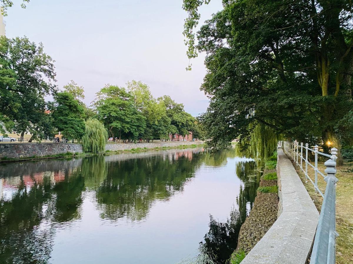 Rodzinny Apartament Platany Centrum Kołobrzeg Esterno foto